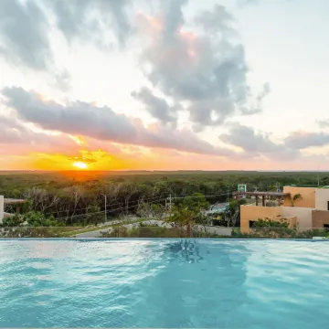 Aloft Tulum