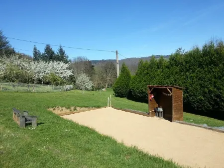 Clair Matin Отели в г. Бриуд