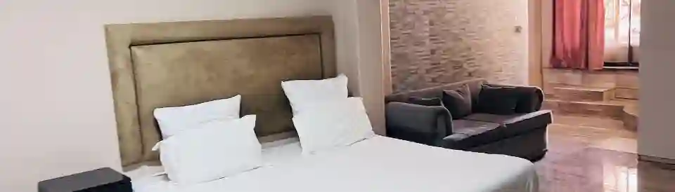 高地小屋及公寓