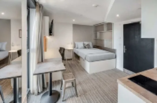 僅供學生使用的北阿克頓伊靈分館