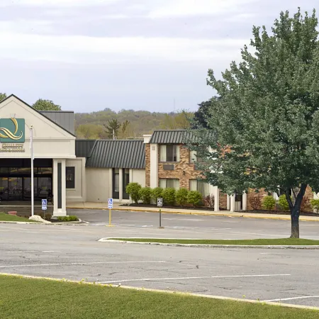 Quality Inn & Suites