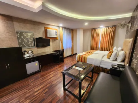 โรงแรม เฮาส์แซด43 โรงแรมใกล้เควสต์มอลล์