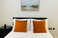Stylish Modern Apartment in St Albans