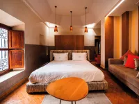 Ysalis Riad Restaurant & Spa Hotels near Daoudiate