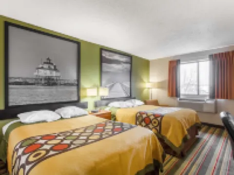 Super 8 by Wyndham College Park Wash DC Area Hotels in Berwyn