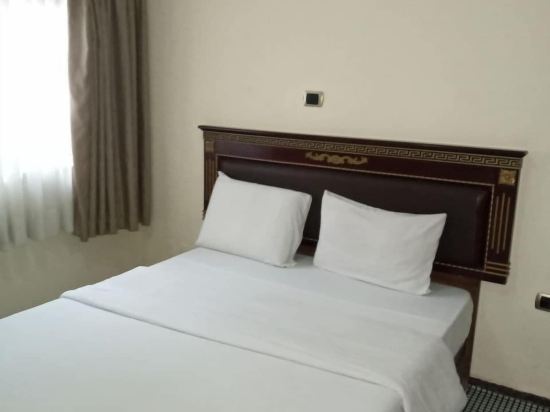 Lucy Sabrin Guest House