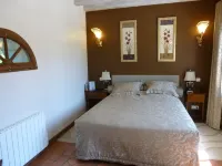 Chambres d'hôtes Au Clos de Beaulieu Hotels in Sepmes