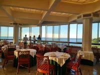 Hotel Capo Est - breakfast