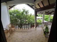Ja-Elas French Touch 5 Hotels in Gampaha