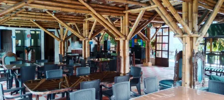 Cabanas Hotel Villa Lucia