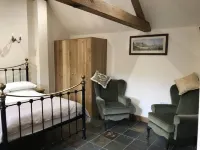 Nuneaton - Cottage - Sleeps 2 - Parking - Garden Hotels in Хинкли и Босуърт