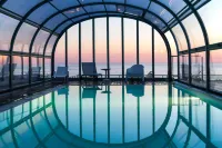 Hotel Praia Hotels in Nazaré
