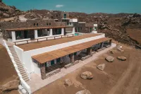 Anemela Villas & Suites Mykonos - Dağ Manzaralı