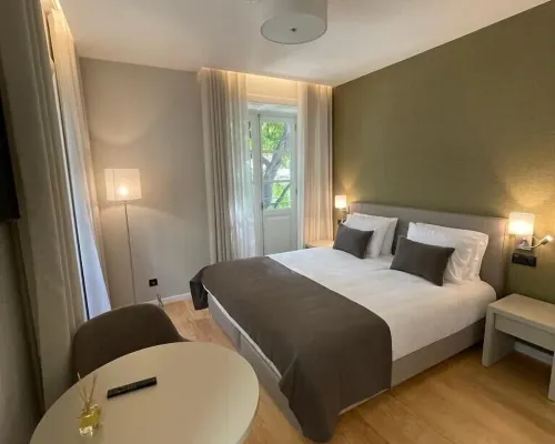 Pier House Accommodation Отели рядом с достопримечательностью «Се»