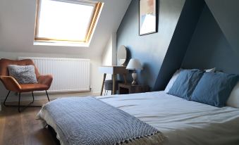 Modern 3-Bedrooms House with 6 Guests