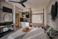 Casa d'Oro Suites by Estia 'Adults Only' - Parking