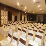 Hotel Raj Palace Hotels in Ahmednagar