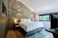 Le Domaine de Bra Hotels in Manhay