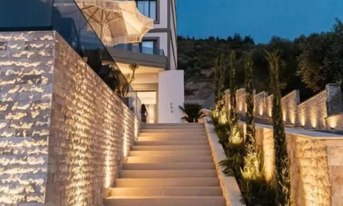 Mazarine Hotel, Vlorë, Albania