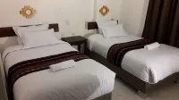 Pakarina Hotel