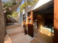 Boutique Hostal la Curandera de Salinas Hotels in der Nähe von Platja des Cavallet