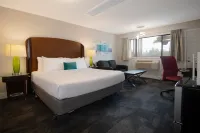 The Tide's Inn Hotels in Qualicum Beach