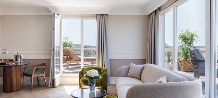InterContinental Hotels CHANTILLY CHATEAU MONT ROYAL by IHG ピカルディのホテル