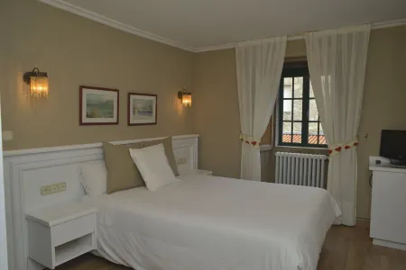 Hotel Gastronómico Casa Rosalia Отели в г. Ames