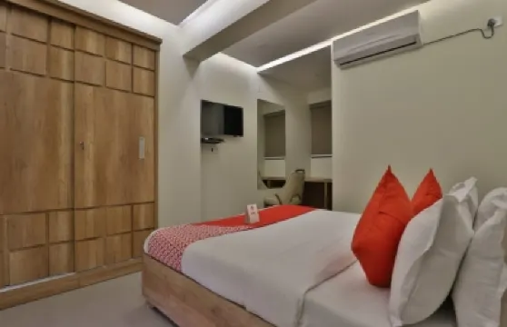 Hotel Shiv Inn Hotel di 