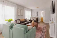 Luxury Suite w/Blackout Blinds. Walk to Downtown. Pet Friendly; Full Fenced Yard Hotels in Midland