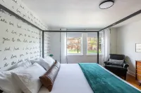 Bright 4BR w King Beds - Close to everything Erie! Hotel in zona Orthopaedic & Sports Medicine of Erie-UPMC