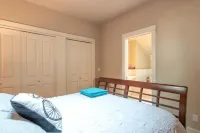 Granny Flat in leafy SW Portland