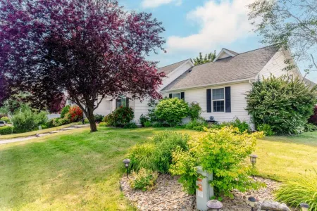 Waterfront Retreat with Pool Table and Fire Pit - Stunning Escape