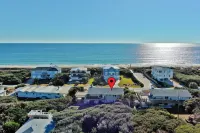 Oceanfront Escape - Elevator, Parking, Internet, Grill