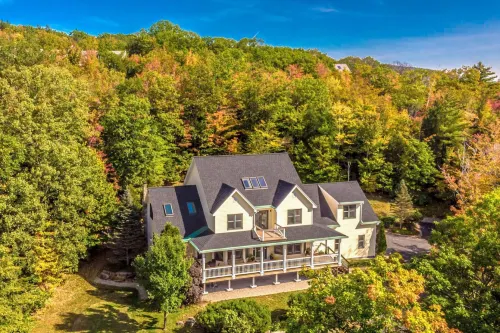 Mountain Retreat with Game Room and Hot Tub - Cozy Family Escape