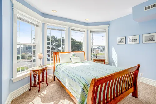 Ocean-view home with private hot tub, fireplace & grill - walk to beach Hotels in Newport