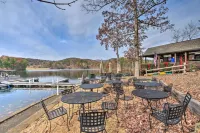 Spectacular Lake Views and Resort Amenities - Charming Villa Escape Hotels in Pickens County