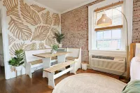 Airy Studio with Free Parking and Smart TV - Gorgeous Tranquil Haven