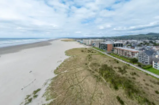 Oceanfront View and Beach Access - Gorgeous Coastal Sanctuary
