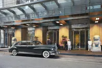 The Peninsula Chicago Hotels near 330 N Wabash Ave