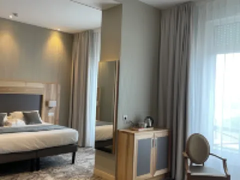 Hotel le Cercle Hotels in Cherbourg