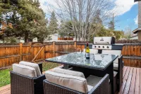 Inviting Retreat with Hot Tub and Backyard Oasis - Charming Getaway