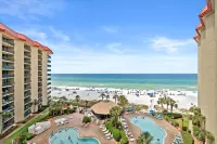 Beachfront Oasis with Gulf View - Stunning Coastal Escape