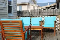 Seaside Social Deluxe - Steps to Wally's, Goat