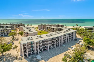 New Huge 1Br + Beach View + Steps to Sand – Best Value on Sanibel