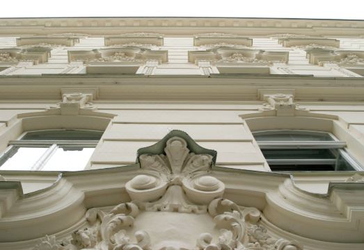 5. 아파트먼트 호텔..