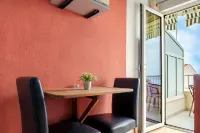 Apartment Studio with Sea View for 2-3 People