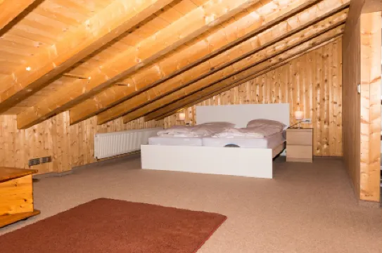 凱澤布里克迪瓦飯店