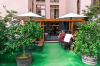 St Christopher's Inn Berlin Mitte Hotels near Brandenburg Gate