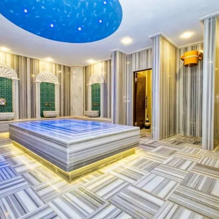 Laristone Suite Spa Hotel Отели рядом с достопримечательностью «Antalya Expo Center»